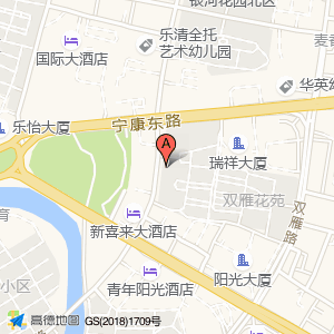 停车场(晨沐花园东北)
