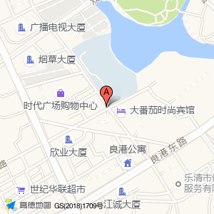 扬帆路与育英路交叉口